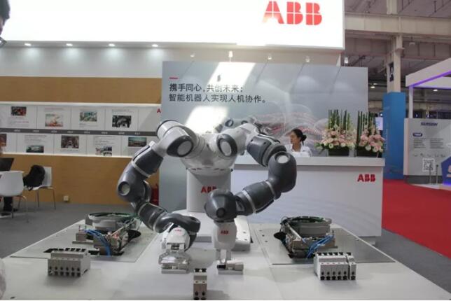 2017全球10大領(lǐng)先協(xié)作機(jī)器人盤點(diǎn)！